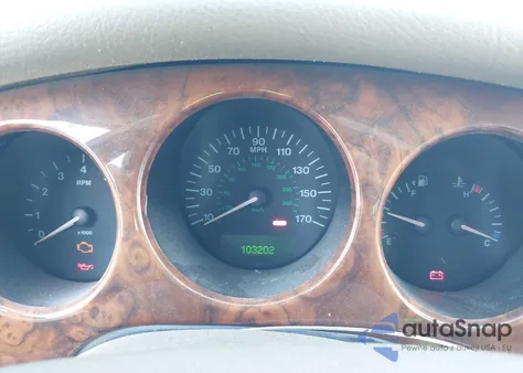 2003 Jaguar Xj Xj8 z USA, uszkodzony, nr VIN SAJDA14C13LF49805